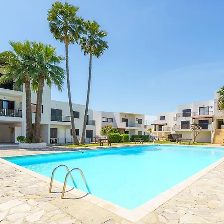 Cozy In Kapparis #80 *