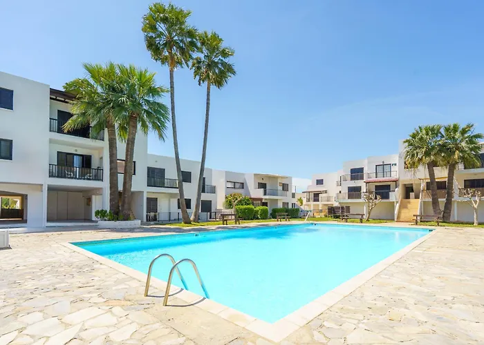 Cozy In Kapparis #80 *